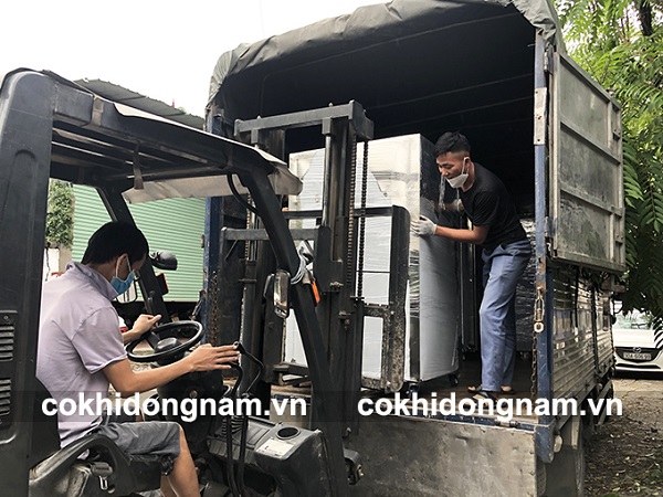 Đóng gói vận chuyển đến hàng loạt khách hàng