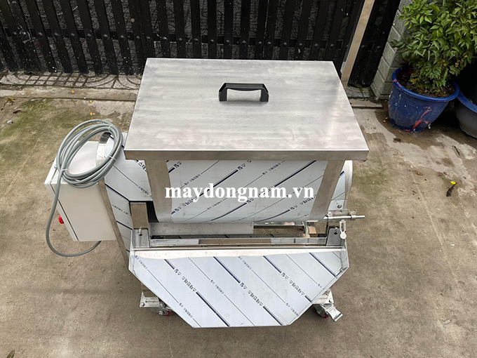 Máy trộn bột nằm ngang đa năng