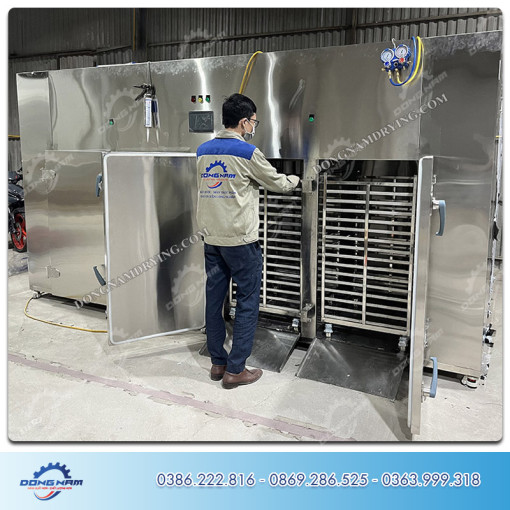 Tủ sấy công nghiệp Đông Nam